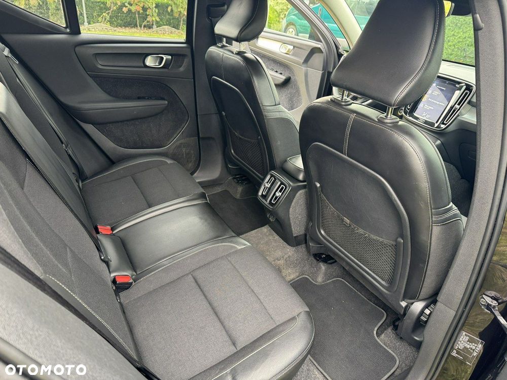 Volvo XC 40 D3 Momentum Pro - 13