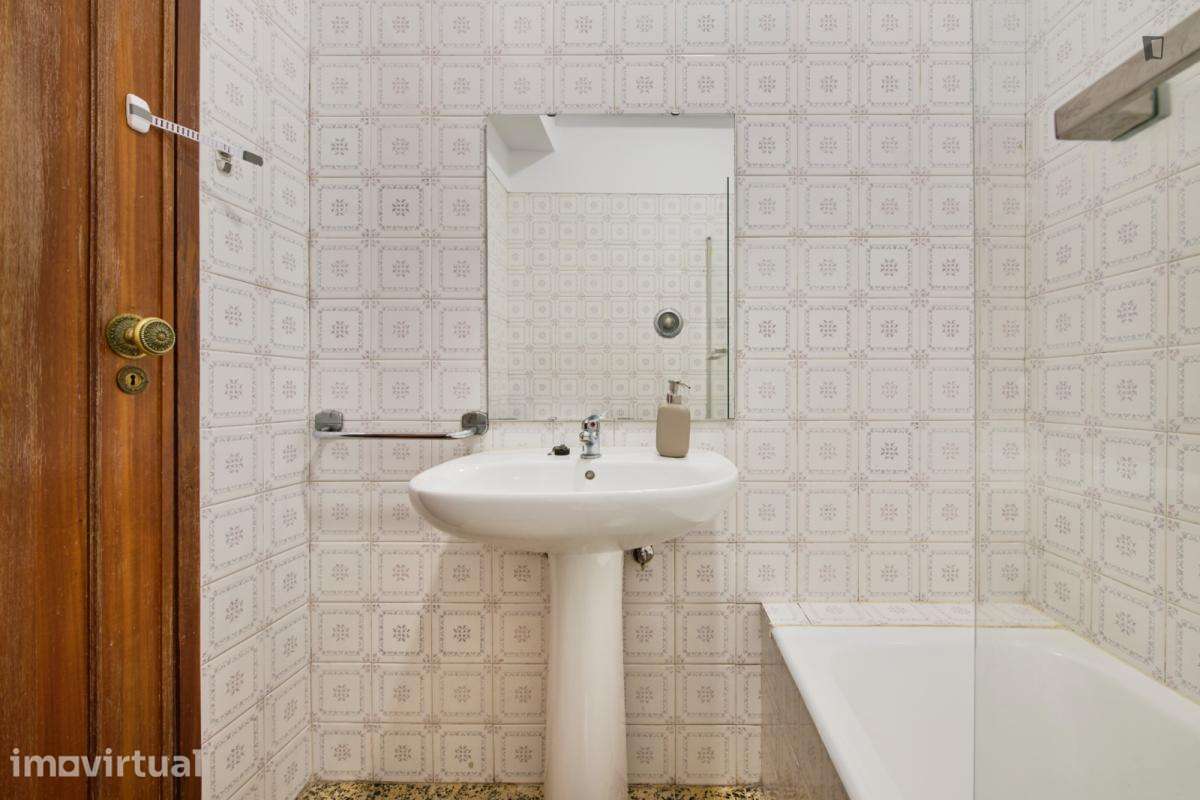 Quarto - localizado em Alvalade Lisbon - Grande imagem: 3/60