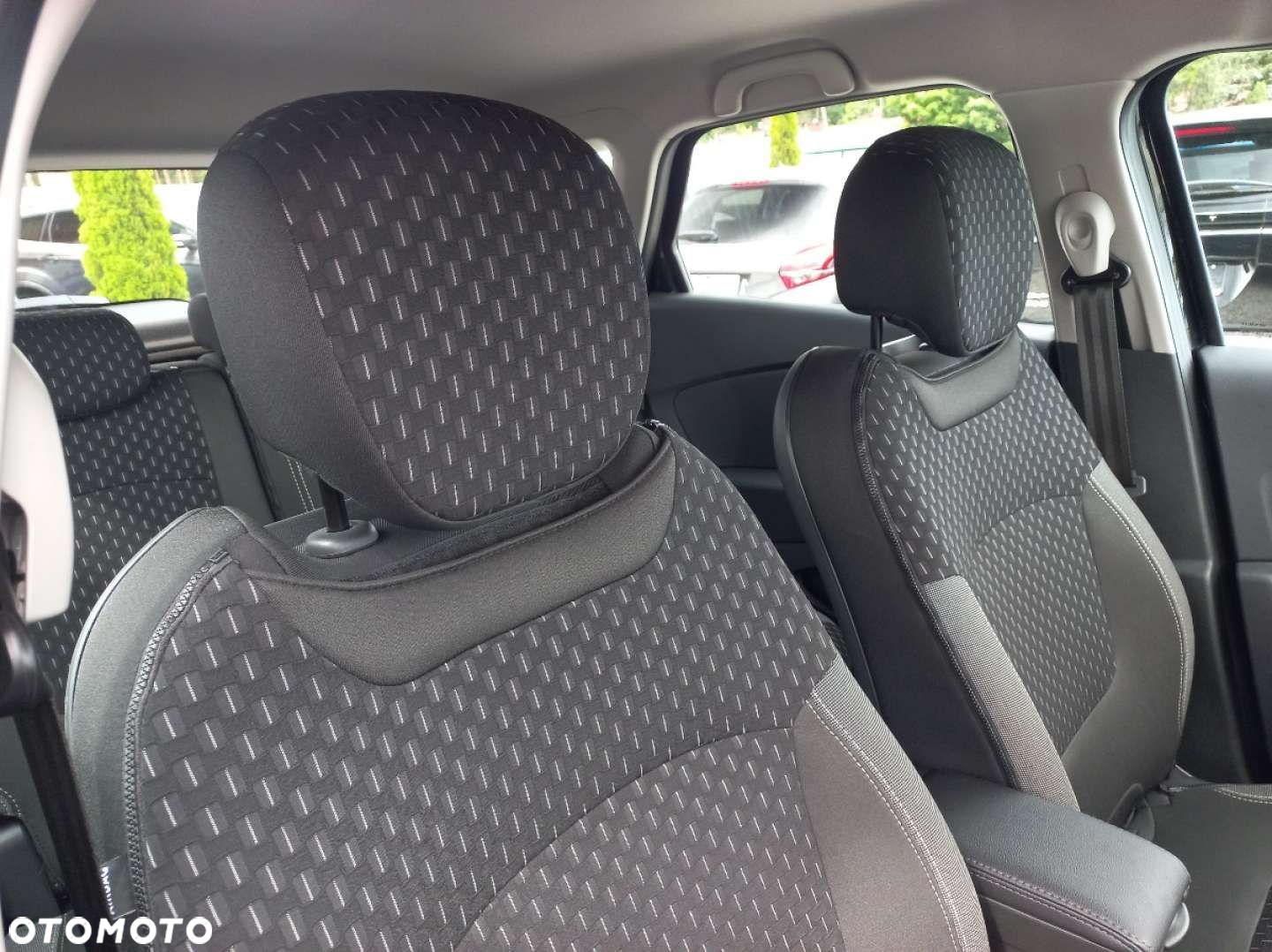 Renault Captur - 18