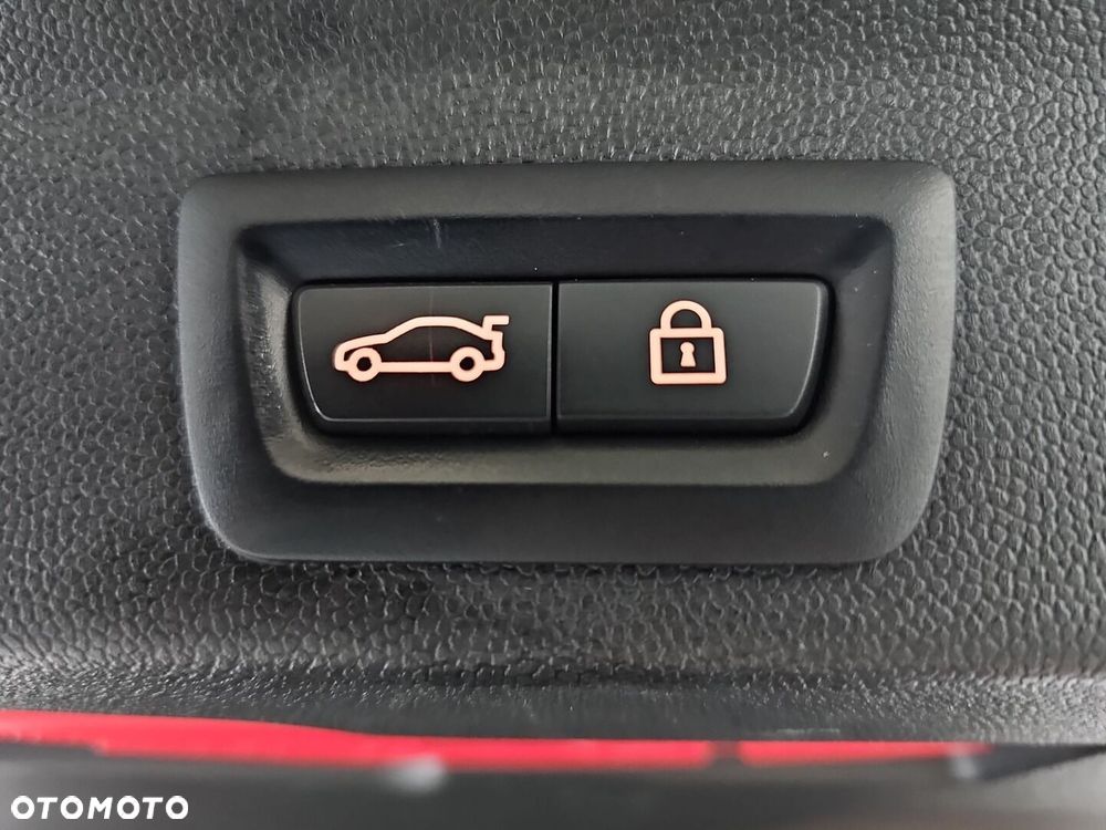 MINI Countryman Cooper Classic Trim - 35