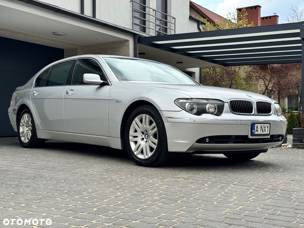 BMW Seria 7 745Li - 2