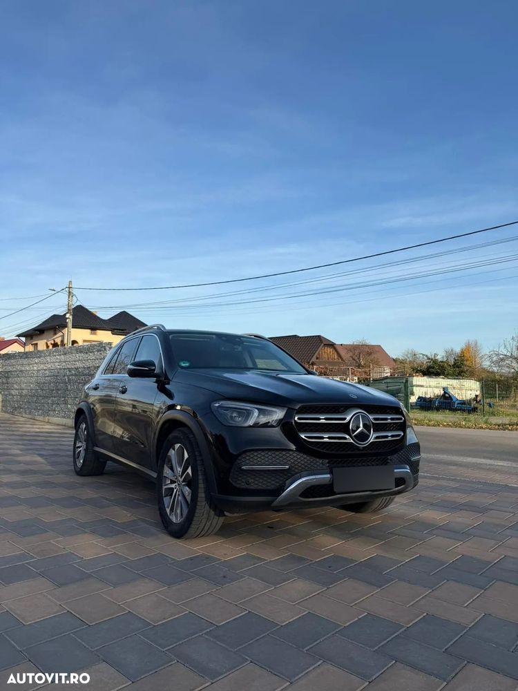 Mercedes-Benz GLE - 1
