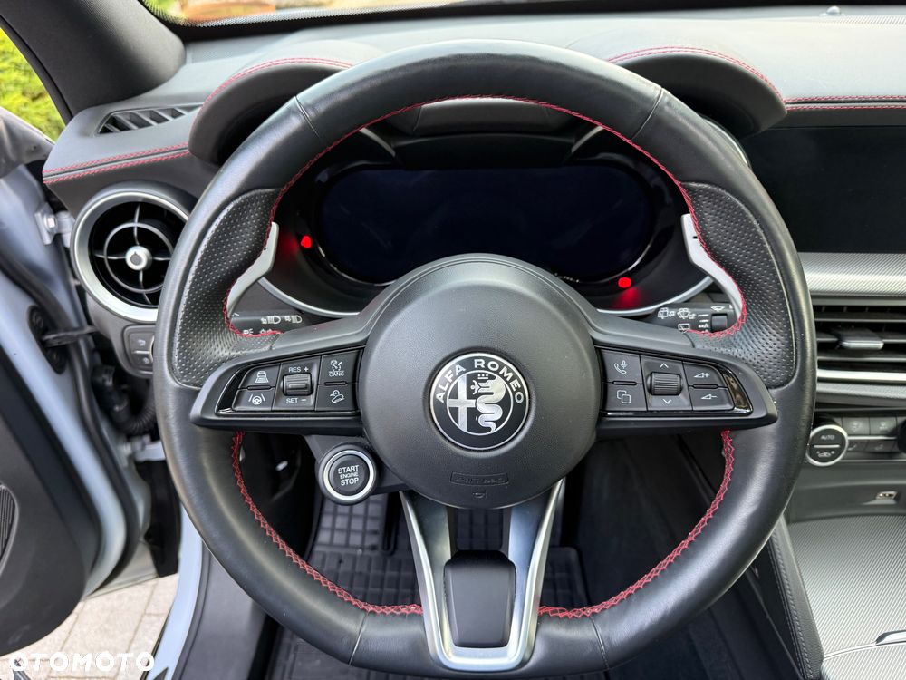 Alfa Romeo Stelvio 2.0 Turbo Competizione Q4 - 37
