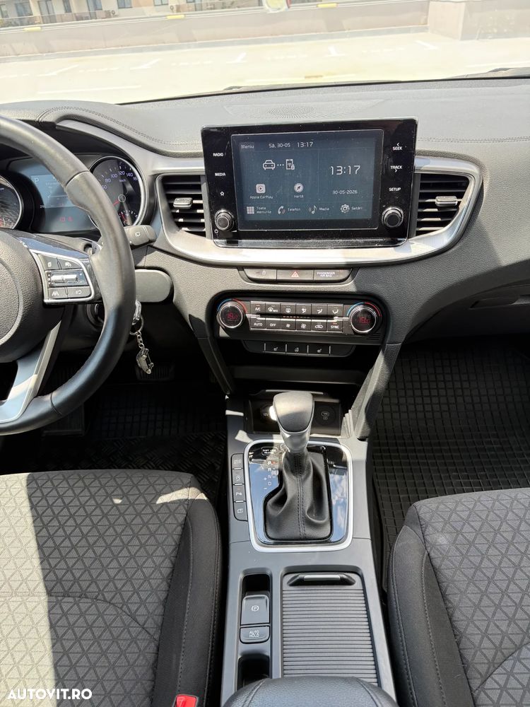 Kia Ceed 1.5 T-GDI 7DCT MHEV Best - 10