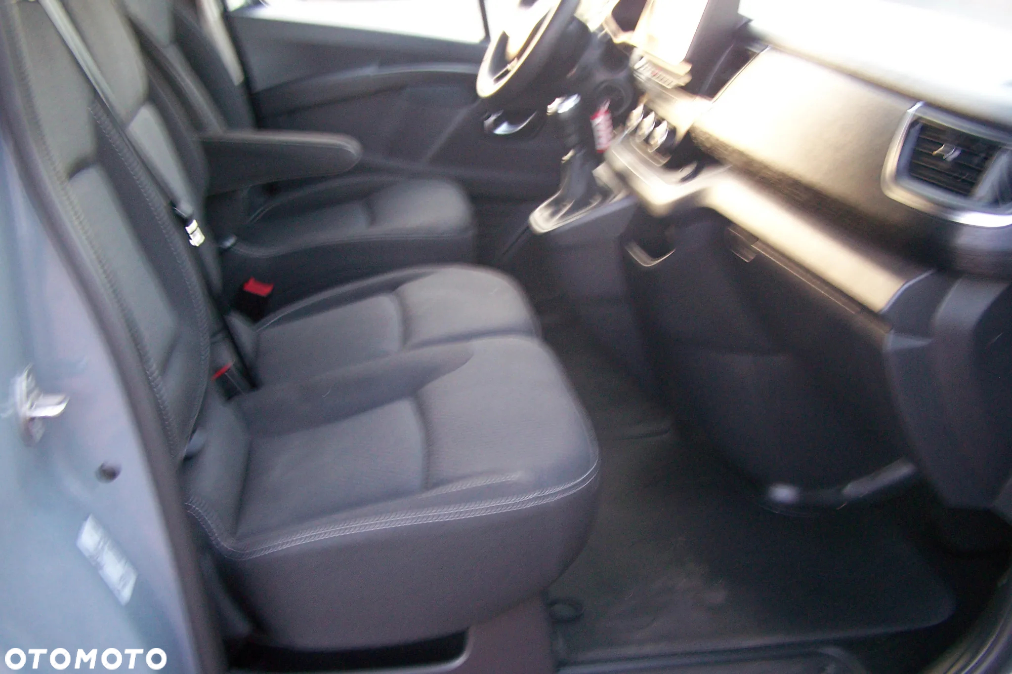 Renault trafic - 12