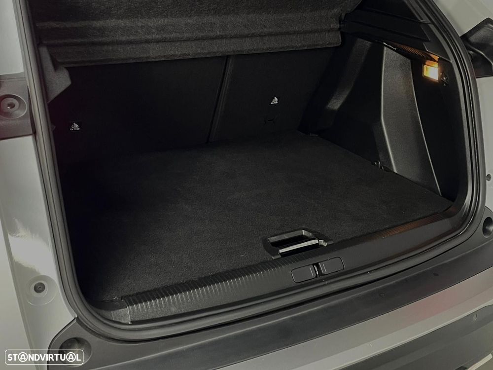 Peugeot 2008 1.2 PureTech GT Line EAT8 - 27