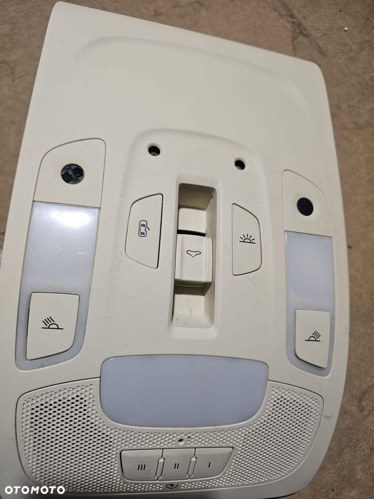 Lampka podsufitki oświetlenie kabiny wnętrza Audi A6 A7 C7 4G Eu - 3