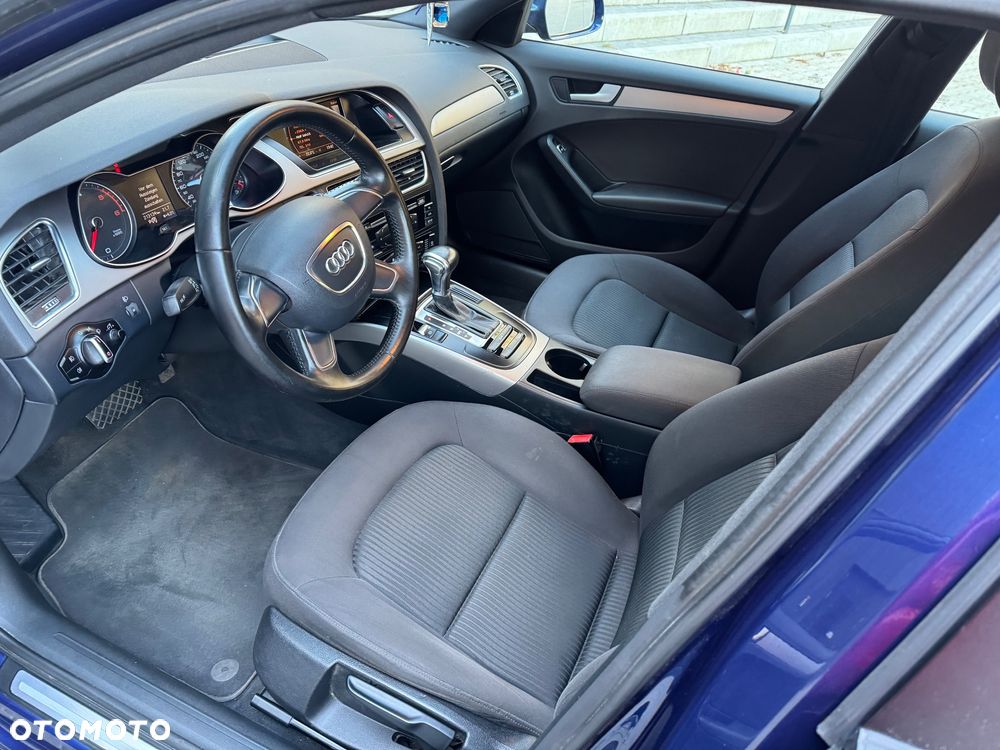 Audi A4 Avant 2.0 TDI DPF multitronic Ambiente - 19