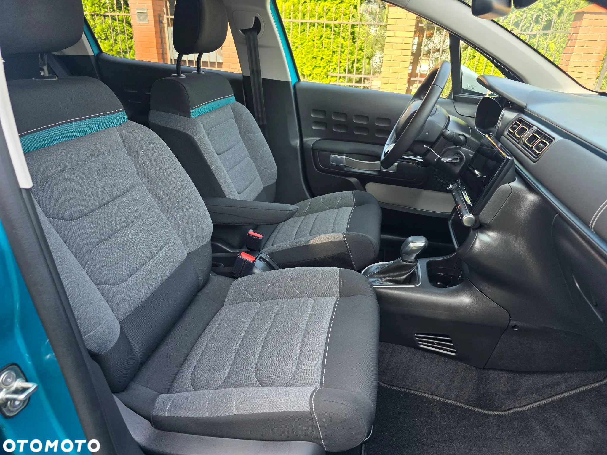 Citroën C3 1.2 PureTech Shine EAT6 - 19