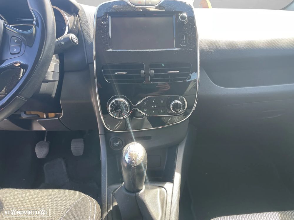 Renault Clio Sport Tourer Energy dCi 90 Start & Stop Dynamique - 15