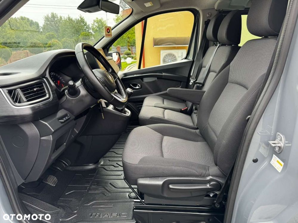 Renault Trafic - 20