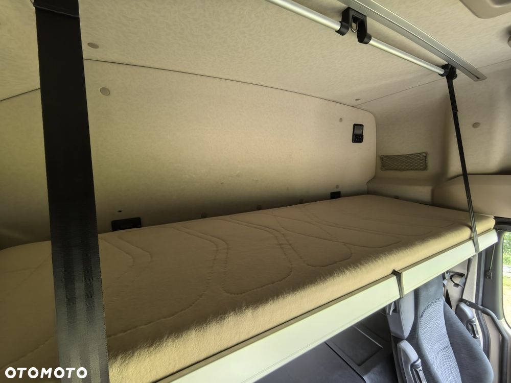 Mercedes-Benz Actros 1848 LS // GigaSpace // Bi-Xenon // Klima postojowa // Po Kontrakcie // - 23