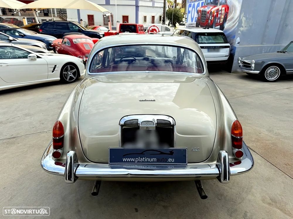 Jaguar 420G - 4
