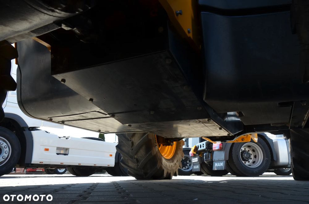 JCB 542-70 AGRI 2024r / ŁYŻKA 3m i WIDŁY / 748mth! / TORQUE LOCK 4 / Q-FIT / REWERS WENTYLATORA / OSŁONY POD. / ZACZEP + INSTALACJA - 16