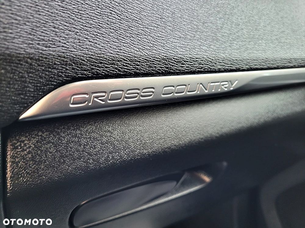 Volvo V40 Cross Country D2 Momentum - 29