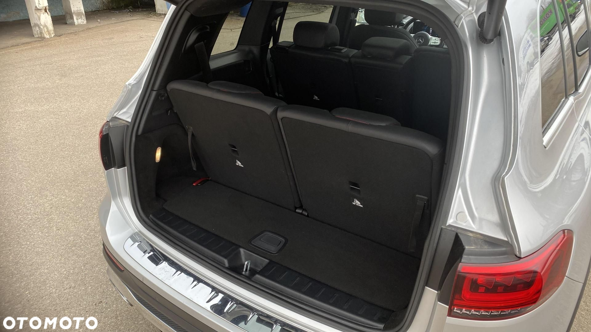 Mercedes-Benz GLB - 21