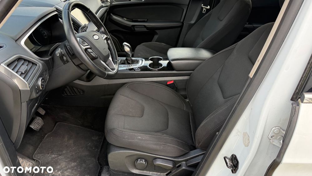 Ford S-Max - 9