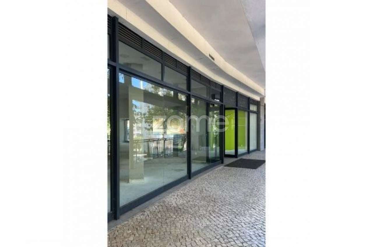 Loja Comercial - Empreendimento Quinta do Bosque II - Grande imagem: 3/15