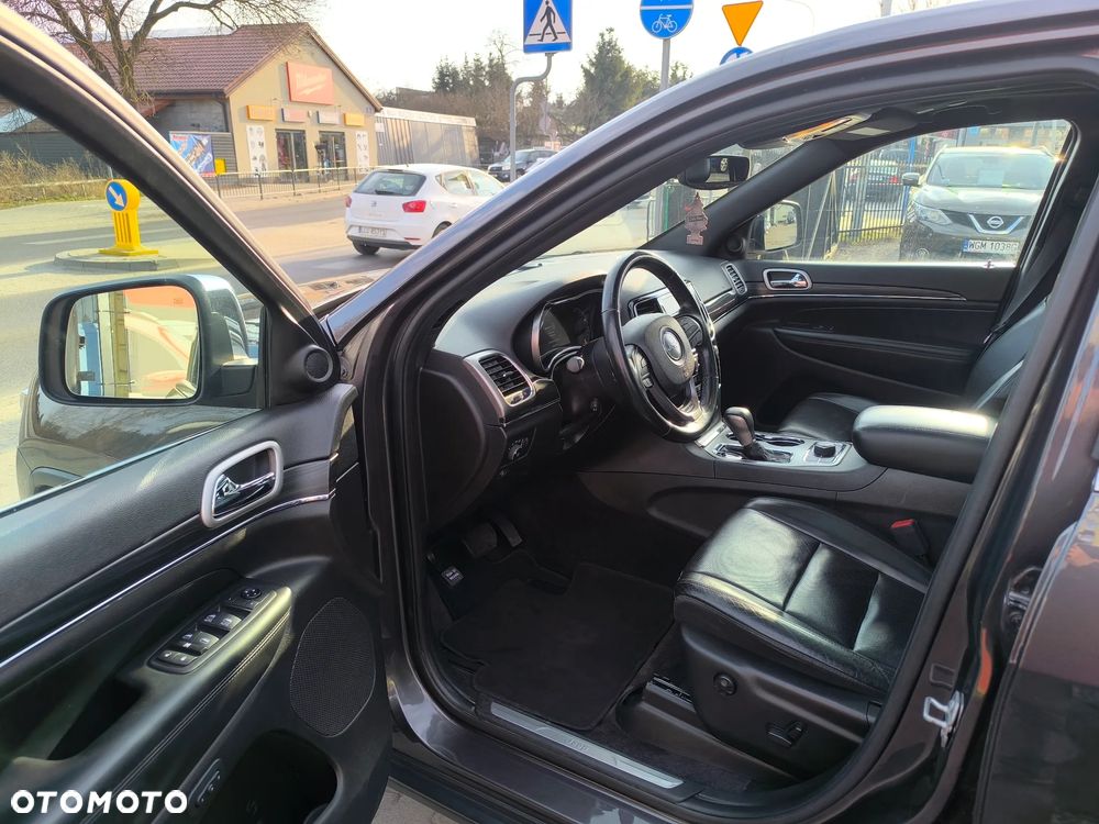Jeep Grand Cherokee - 7