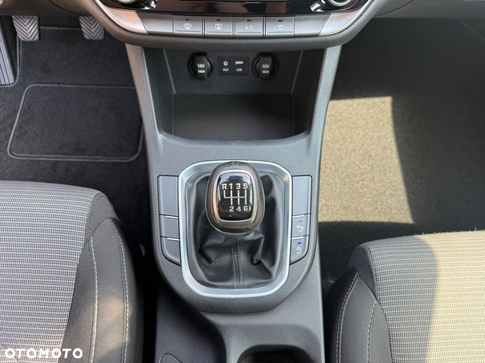 Hyundai i30 1.0 T-GDI YES - 19