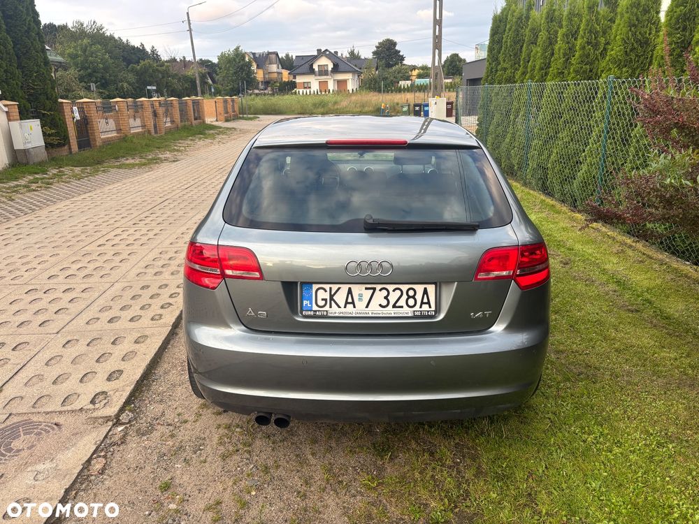 Audi A3 Sportback - 6
