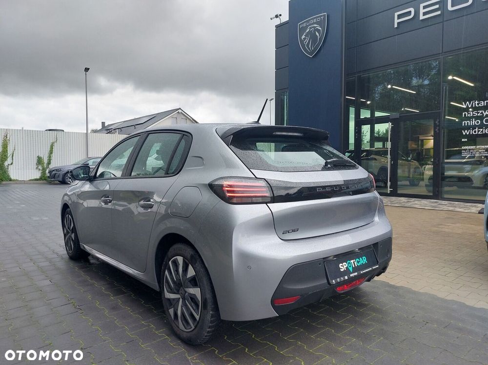 Peugeot 208 2023 photo 3