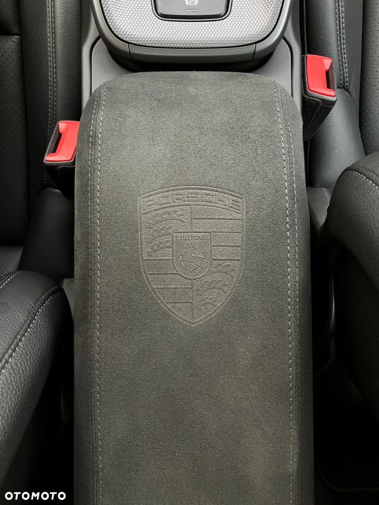 Porsche 911 - 34