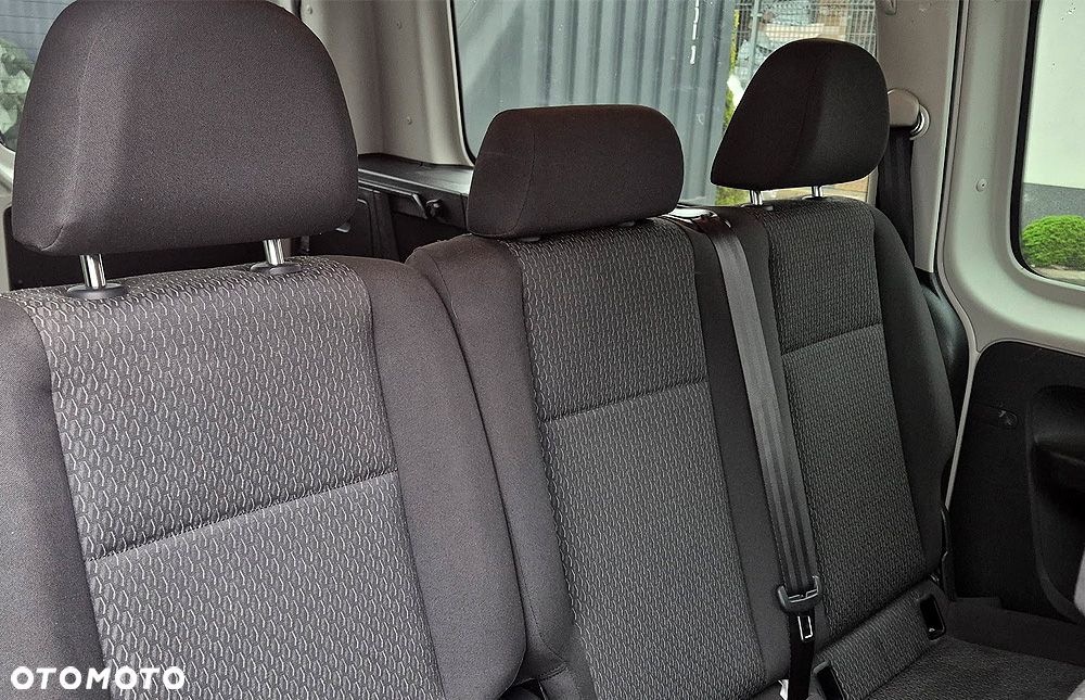 Volkswagen Caddy Maxi 2.0 TDI Trendline Mixt - 12