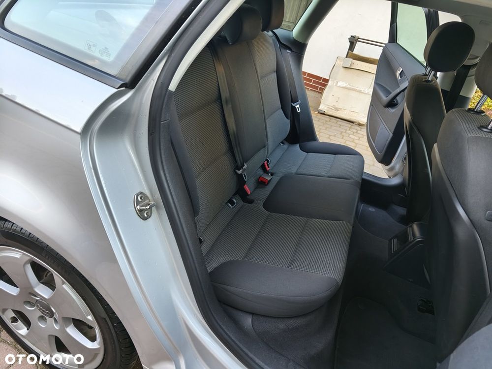 Audi A3 Sportback 1.6 Ambition - 18