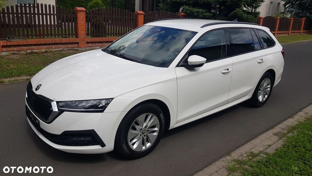 Skoda Octavia 2.0 TDI Edition Plus - 7