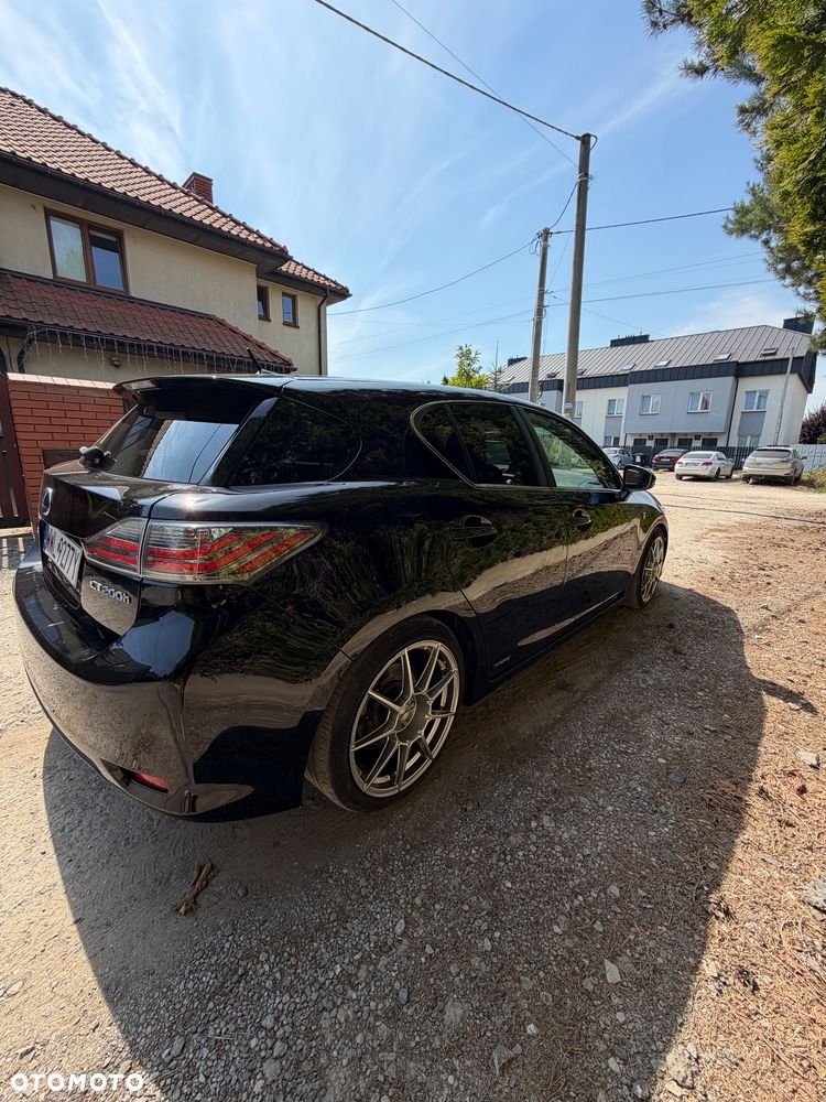 Lexus CT 200h F Sport - 5