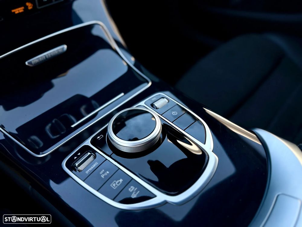 Mercedes-Benz C 300 de AMG Line - 26