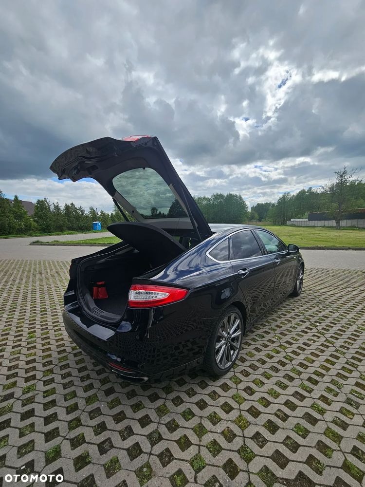 Ford Mondeo Vignale 2.0 EcoBoost - 16