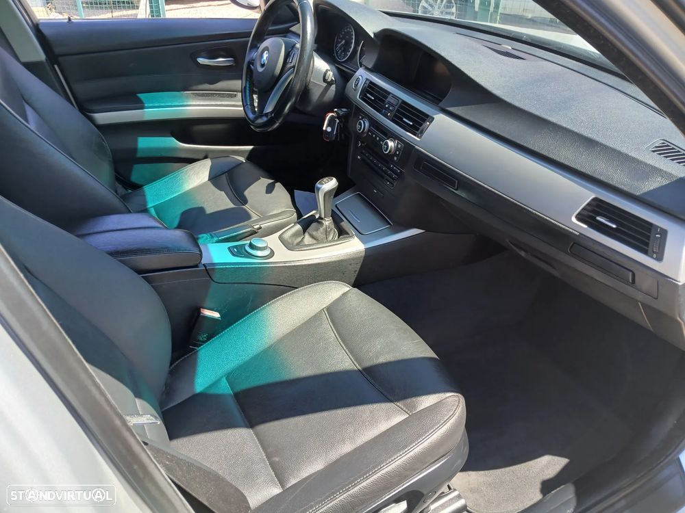 BMW 318 d DPF Edition Sport - 22