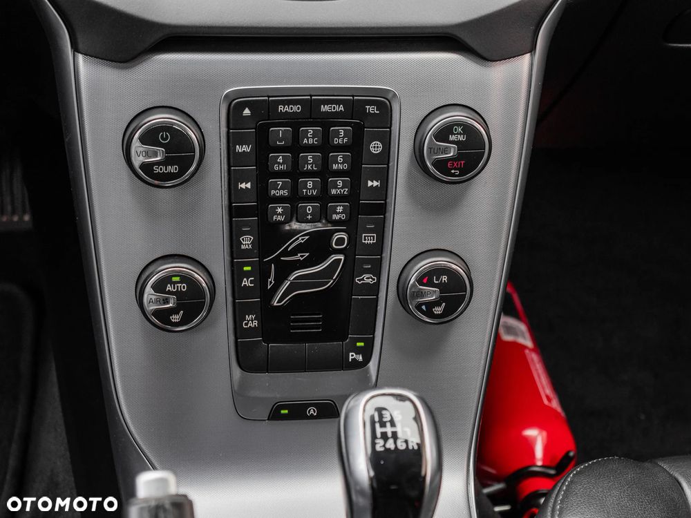 Volvo V40 T2 Inscription - 23