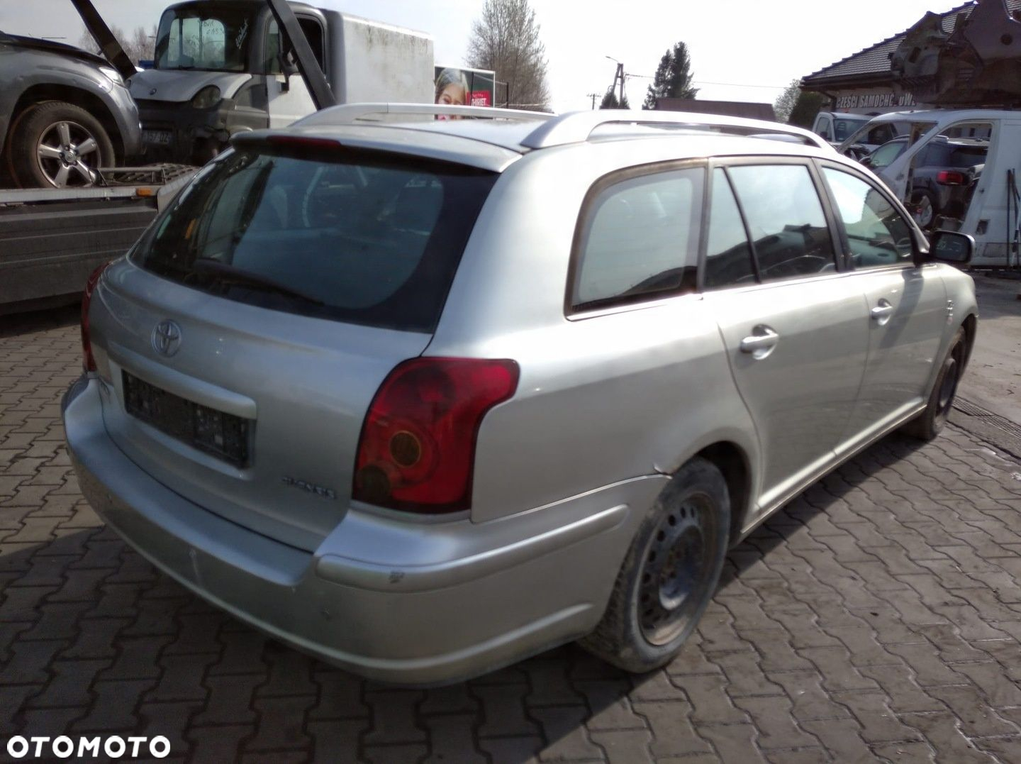 TOYOTA AVENSIS T25 03-06 ZDERZAK PRZÓD MASKA BŁOTNIK LAMPA PAS PRZEDNI 1C0 - 14