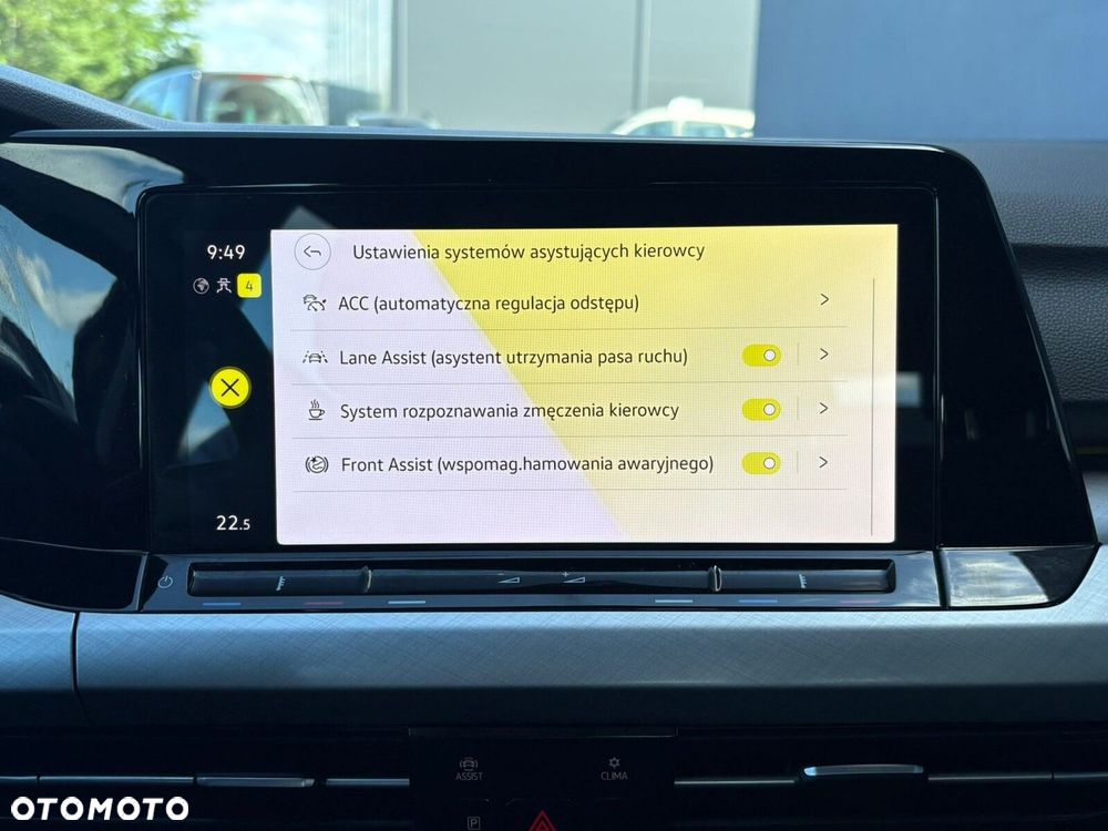 Volkswagen Golf Variant 1.5 eTSI EVO Life DSG - 23