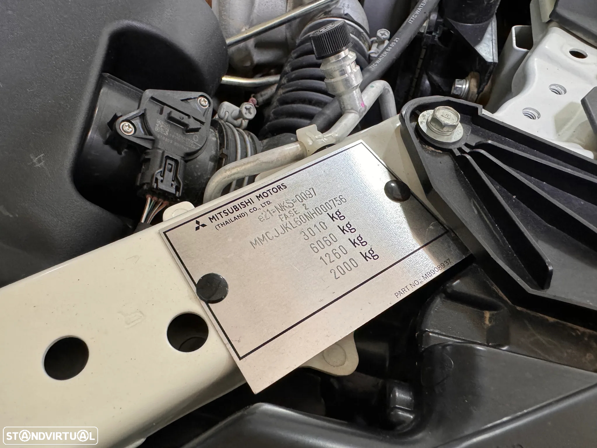 Mitsubishi L200 2.3 DI-D Space Cab Invite 4WD 3L IVA DEDUTIVEL - 6