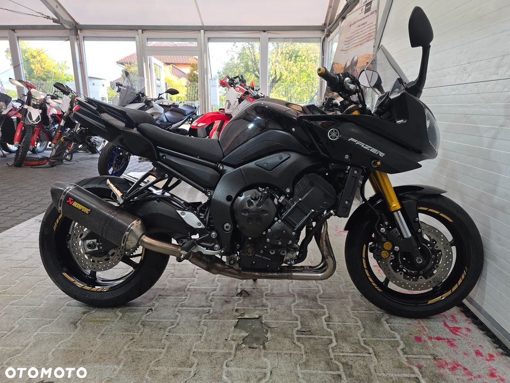 Yamaha FZ - 21