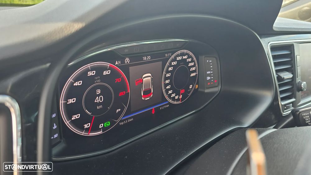 SEAT Leon ST 1.8 TSI S&S DSG FR - 17