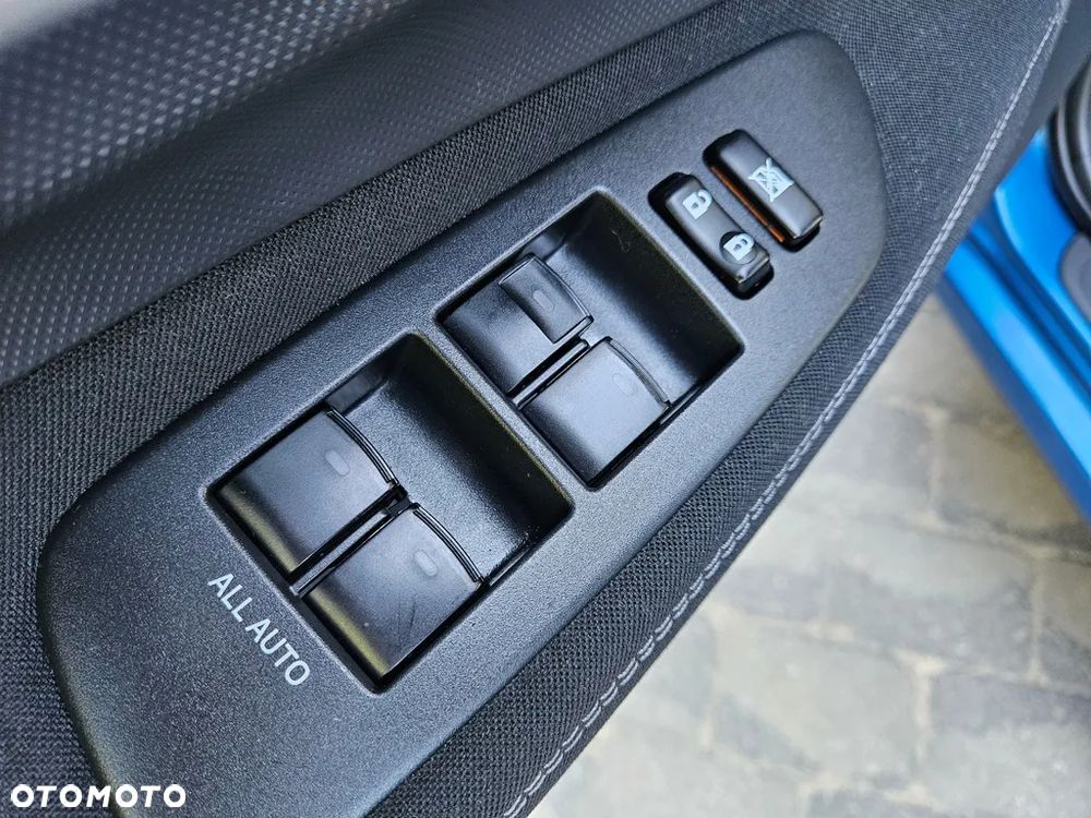 Toyota Auris - 24