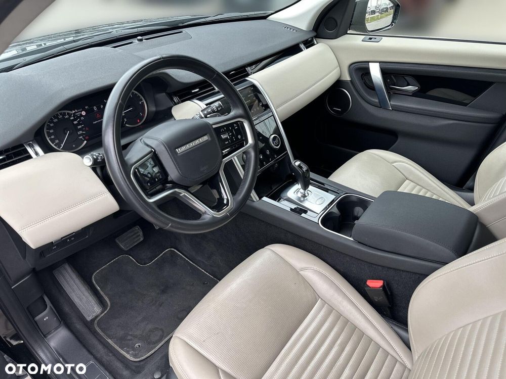 Land Rover Discovery Sport - 16