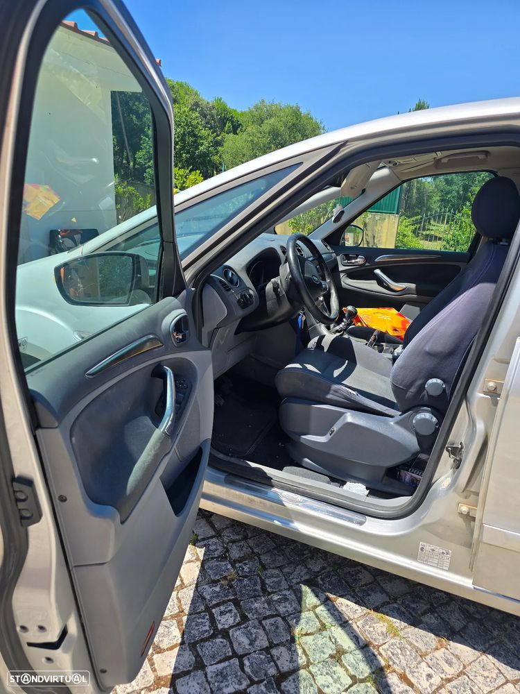 Ford S-Max 1.8 TDCi Trend 7L - 5