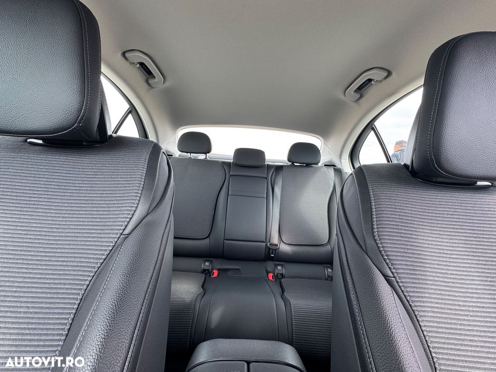 Mercedes-Benz C 180 9G-TRONIC Edition Avantgarde - 15