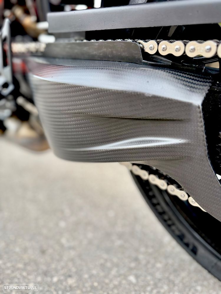 KTM Superduke 1390 R - 25