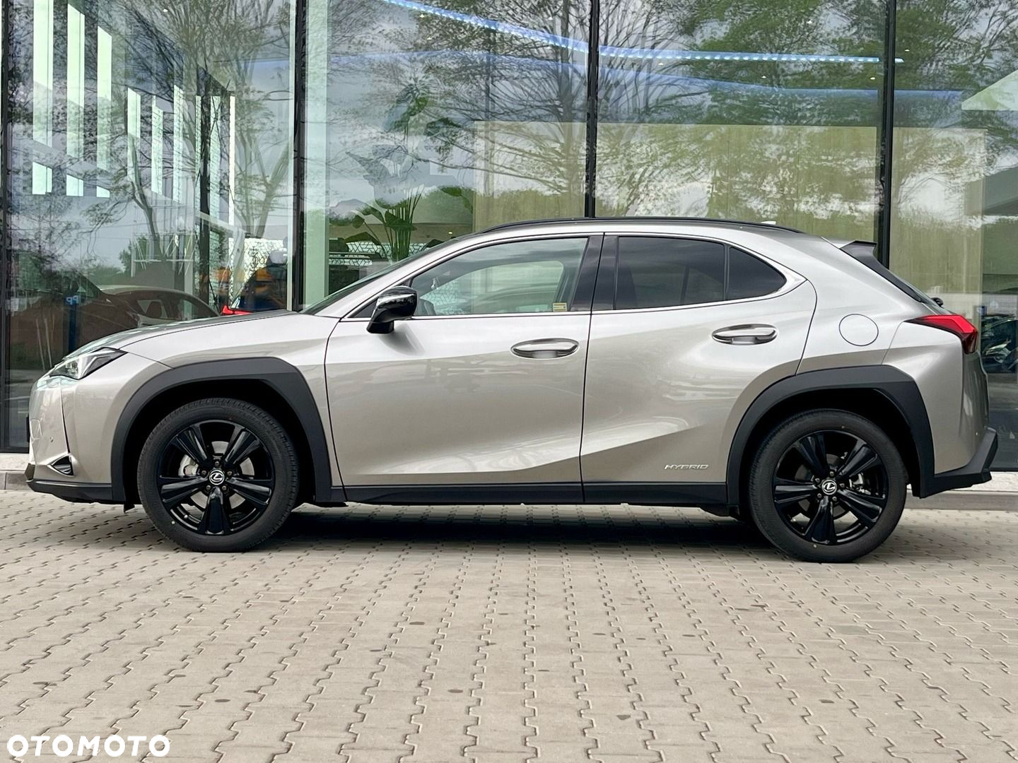 Lexus UX - 3