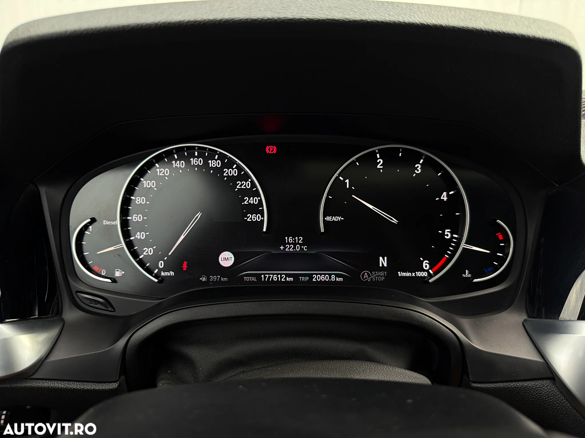BMW Seria 3 318d Edition M Sport Shadow - 25