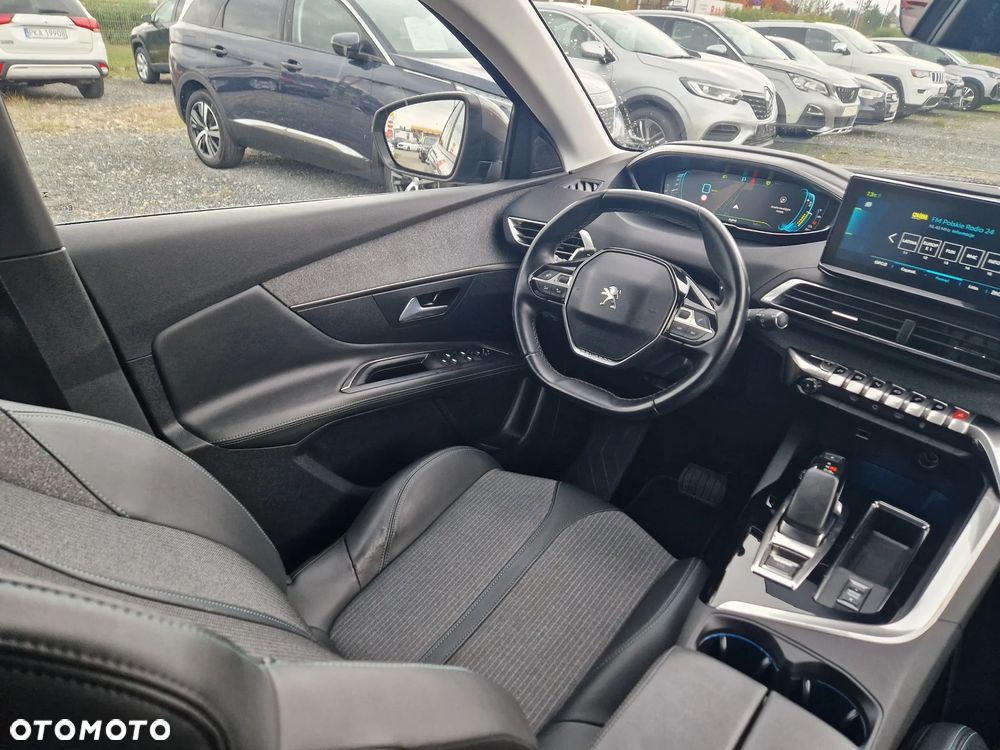 Peugeot 3008 - 29
