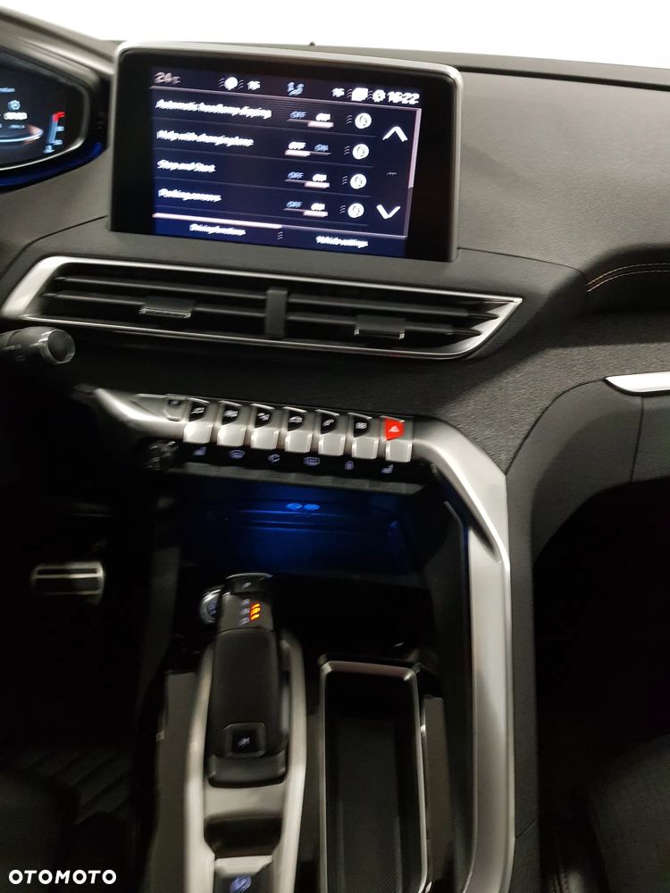 Peugeot 3008 ver-puretech-130-stop-start-gpf-eat8-gt - 10