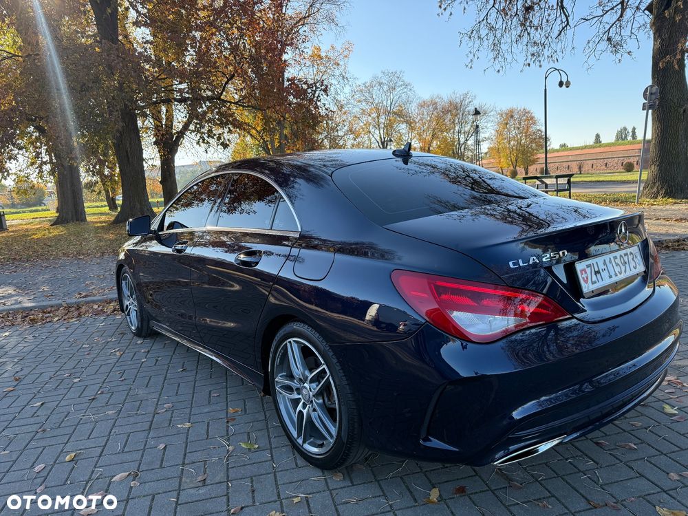 Mercedes-Benz CLA - 8